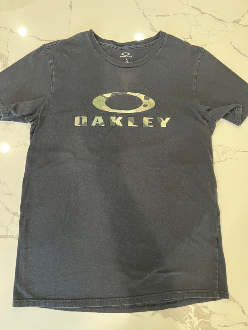 Oakley Mens Large Black Tee Camo Spellout Logo Graphic Shirt Short Sleeve